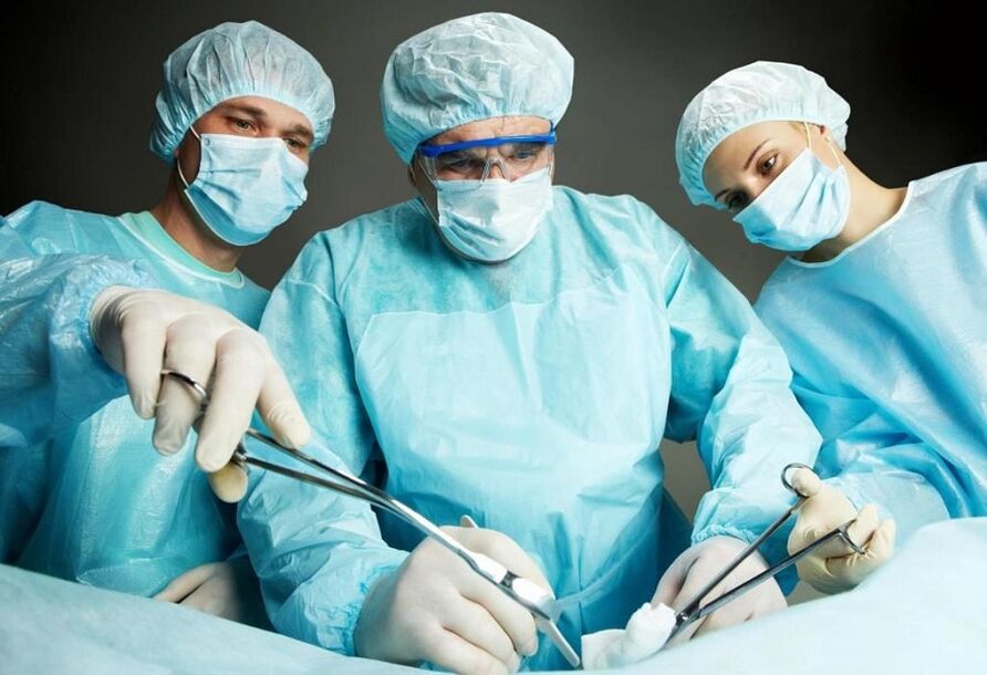 Chirurginė intervencija krūtinės ląstos osteochondrozei
