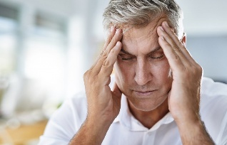 Galvos skausmas su gimdos kaklelio stuburo osteochondroze